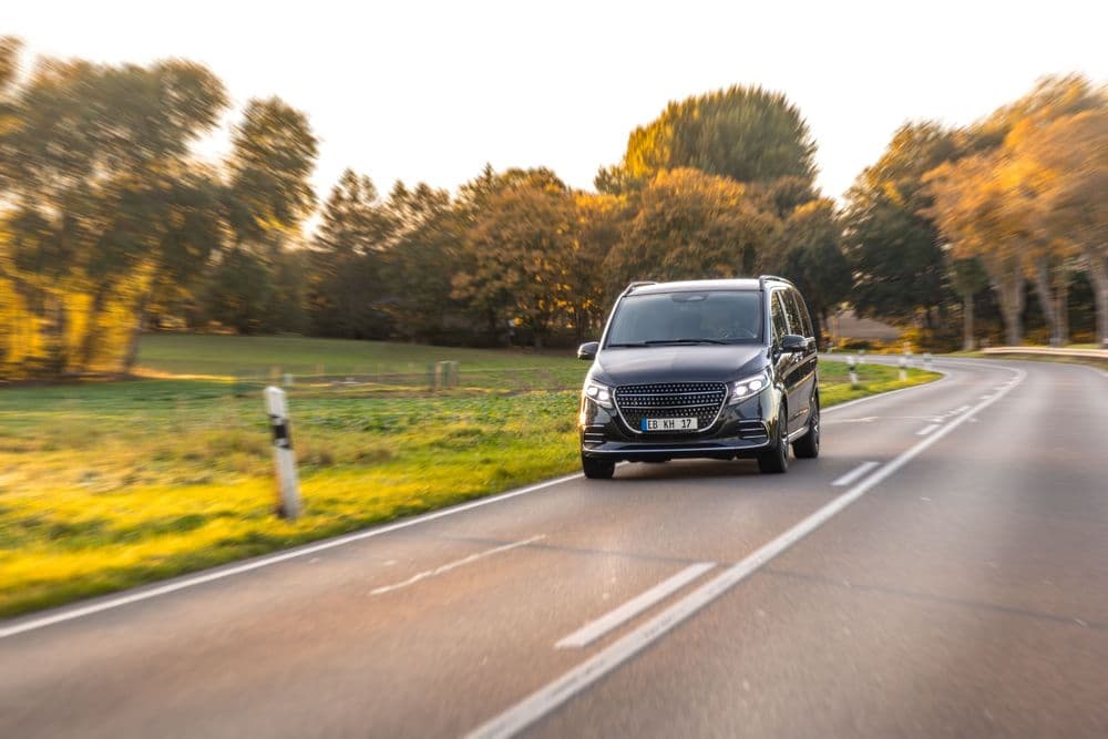 Аренда минивэнов и вместительных авто в Астане — комфорт для больших компаний с Syndicate Auto